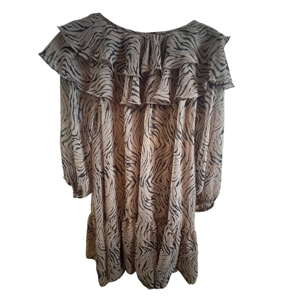 Entro Tan Black Zebra Print Mini Dress Sz Small Ruffled V Nevkline Tiered Skirt